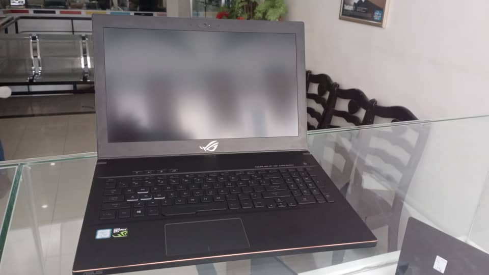 لابتوب مستخدم Asus Rog Zephyrus